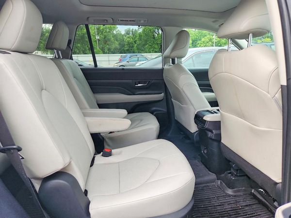 2025 TOYOTA GRAND HIGHLANDER