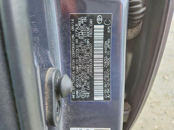 2015 TOYOTA PRIUS