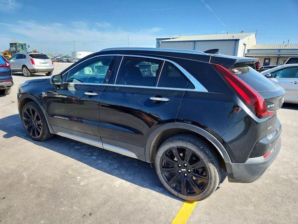 2020 CADILLAC XT4 Premium Luxury