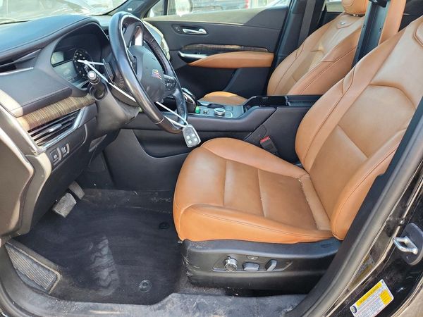 2020 CADILLAC XT4 Premium Luxury