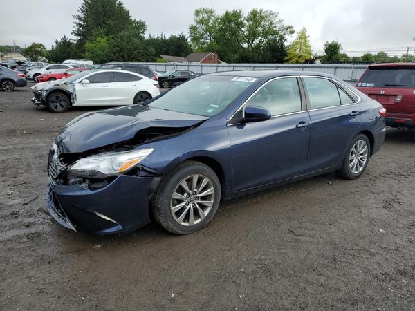 2016 TOYOTA CAMRY