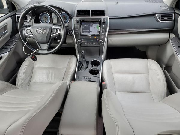 2016 TOYOTA CAMRY