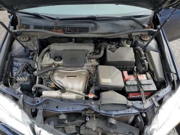 2016 TOYOTA CAMRY
