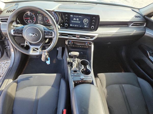 2021 KIA K5