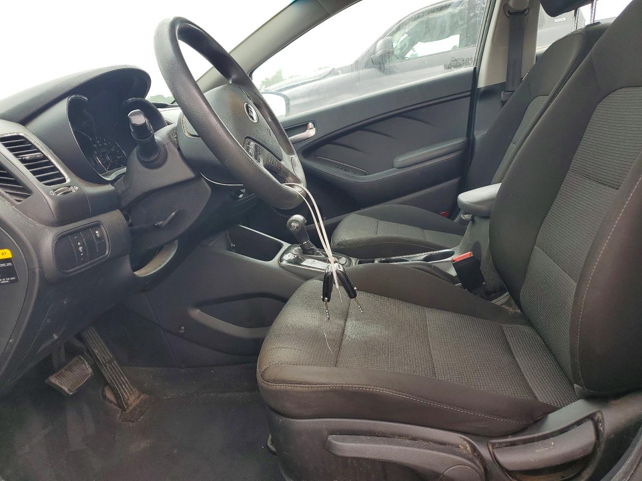 2018 KIA FORTE LX Base