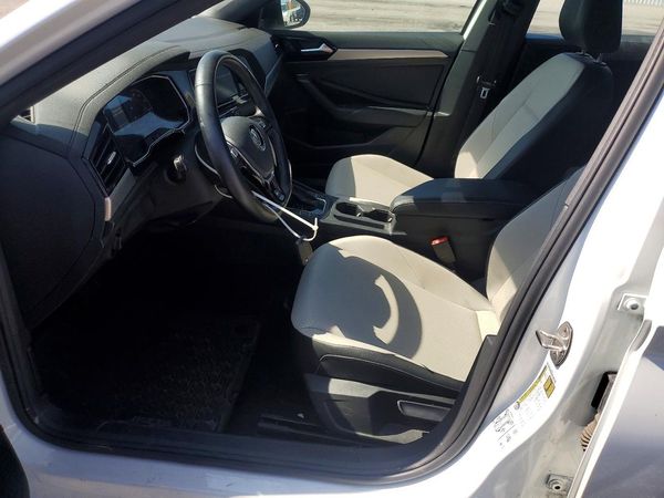 2019 VOLKSWAGEN JETTA S, SE, R-Line