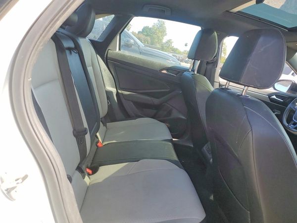 2019 VOLKSWAGEN JETTA S, SE, R-Line