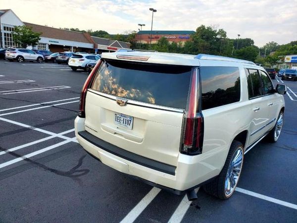 2016 CADILLAC ESCALADE