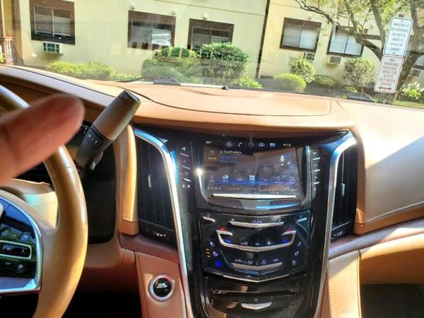 2016 CADILLAC ESCALADE