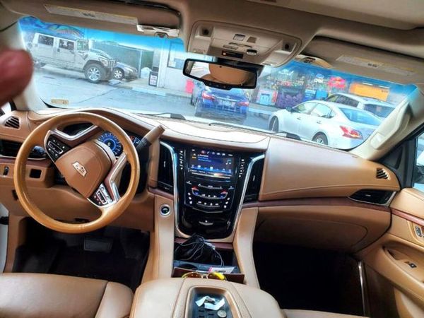 2016 CADILLAC ESCALADE
