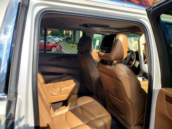 2016 CADILLAC ESCALADE