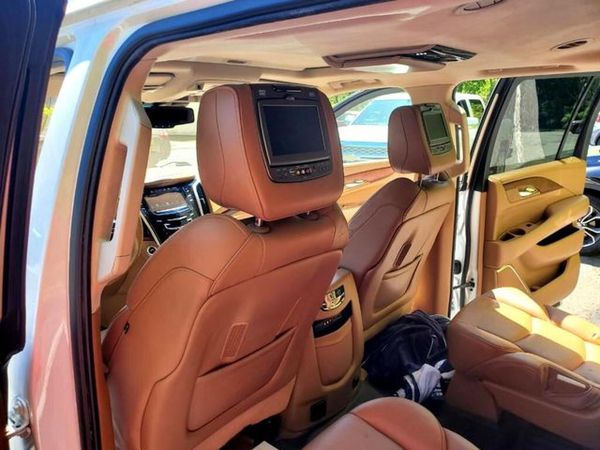2016 CADILLAC ESCALADE