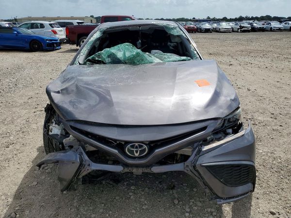 2022 TOYOTA CAMRY SE — DIRF
