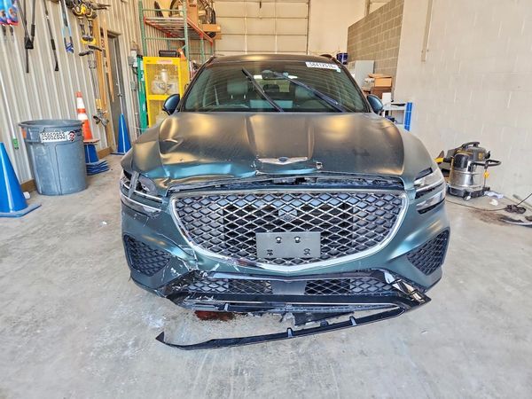 2024 GENESIS GV70