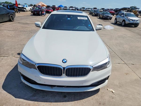 2019 BMW 530