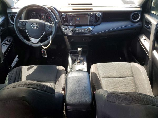 2018 TOYOTA RAV4 Adventure/XLE