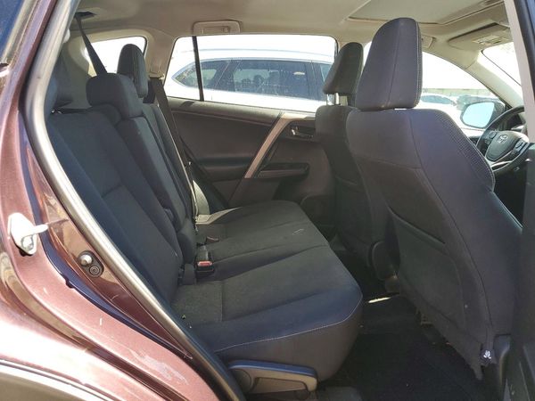 2018 TOYOTA RAV4 Adventure/XLE