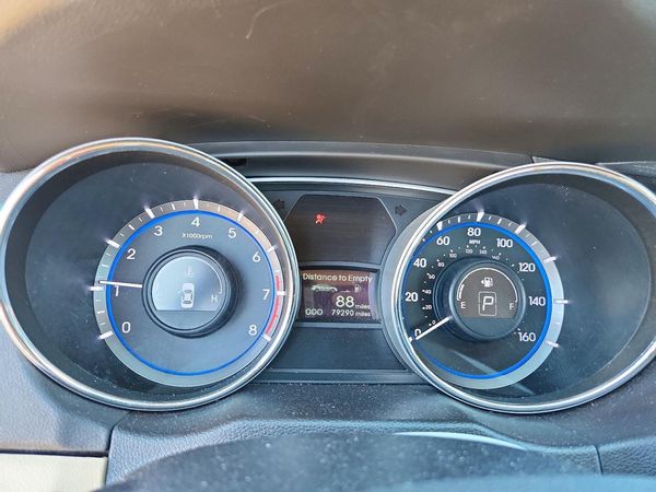 2013 HYUNDAI SONATA