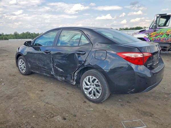 2018 TOYOTA COROLLA