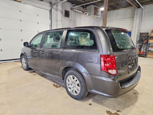 2018 DODGE GRAND CARAVAN SE