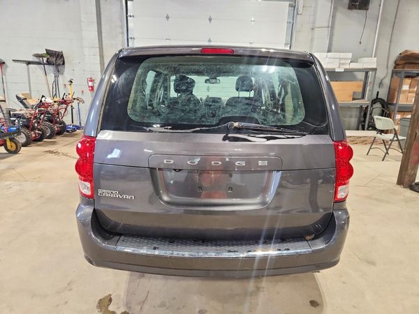 2018 DODGE GRAND CARAVAN SE