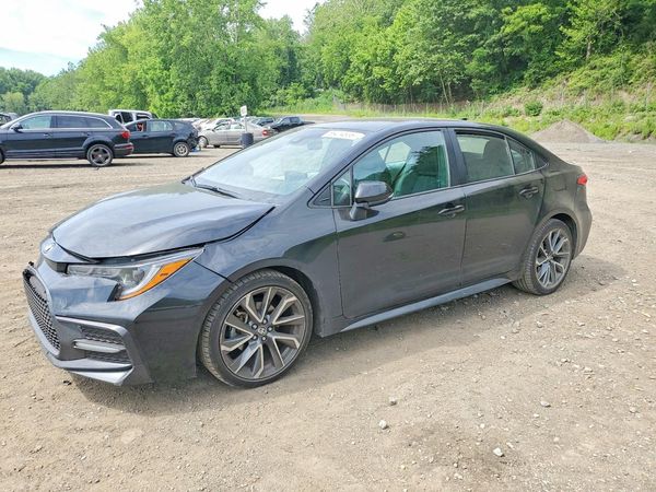 2022 TOYOTA COROLLA