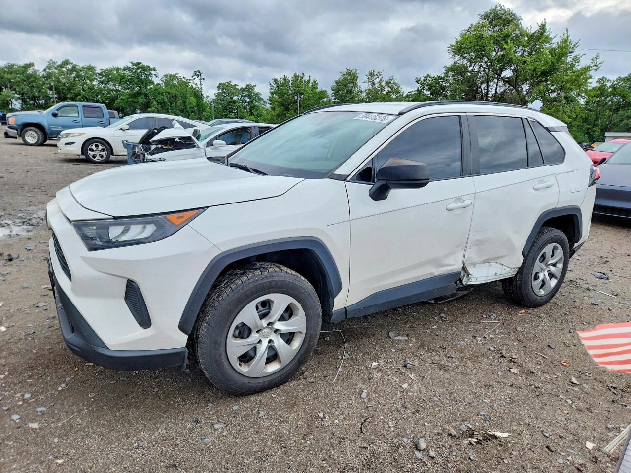 2019 TOYOTA RAV4 LE