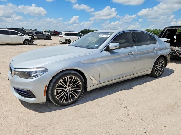 2019 BMW 530