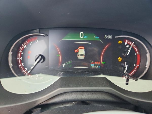 2024 TOYOTA RAV4 XLE