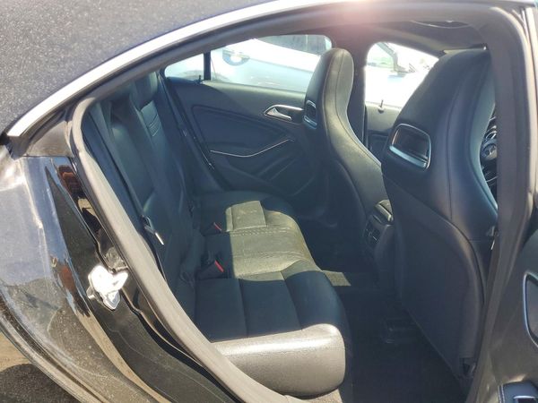 2015 MERCEDES-BENZ CLA CLA250
