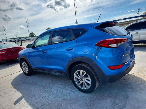 2017 HYUNDAI TUCSON