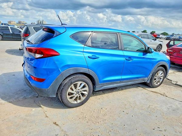 2017 HYUNDAI TUCSON
