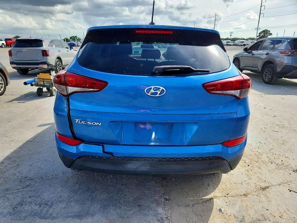 2017 HYUNDAI TUCSON