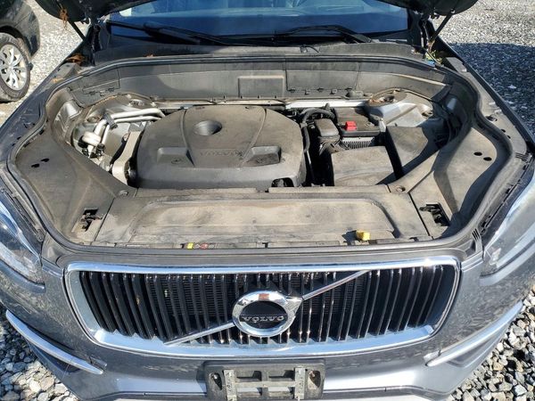 2016 VOLVO XC90