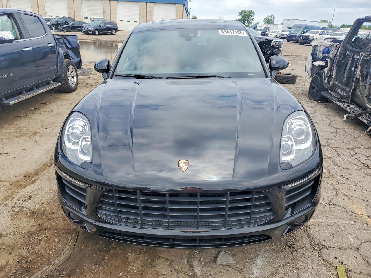 2017 PORSCHE MACAN