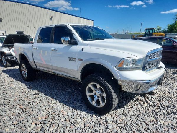 2015 RAM 1500 Laramie
