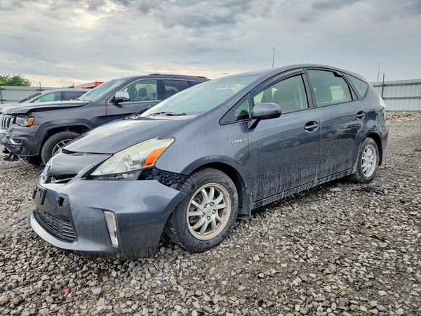 2013 TOYOTA PRIUS V TH