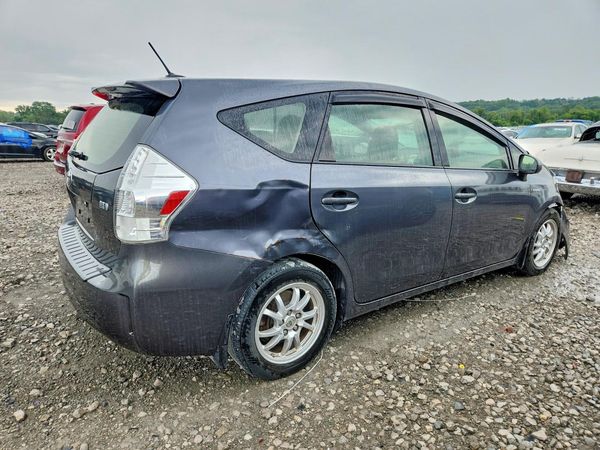 2013 TOYOTA PRIUS V TH