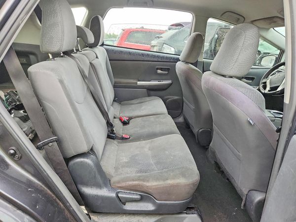 2013 TOYOTA PRIUS V TH