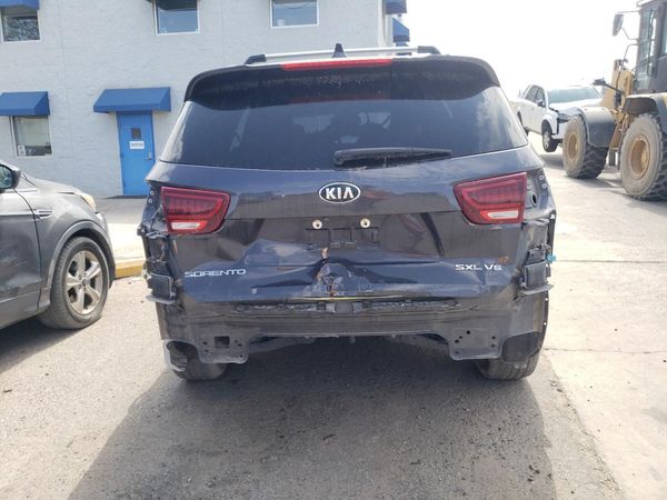 2019 KIA SORENTO