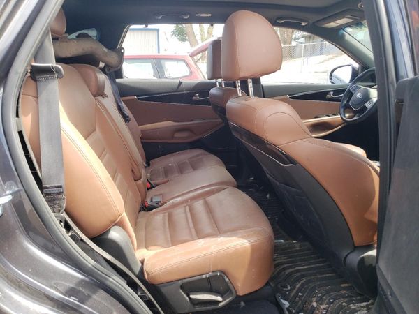 2019 KIA SORENTO