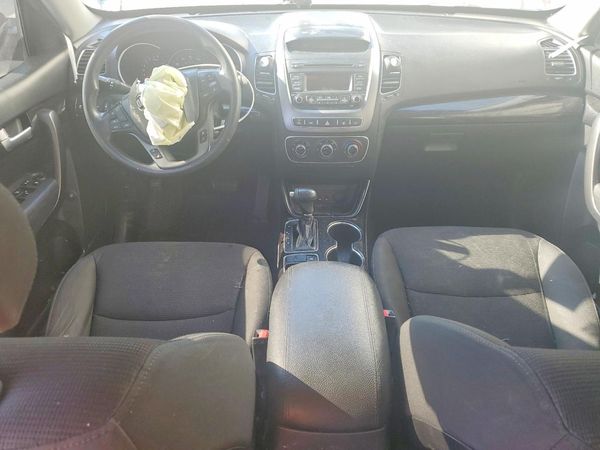 2015 KIA SORENTO GL