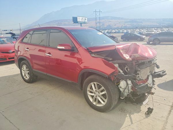 2015 KIA SORENTO GL