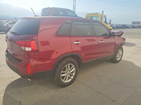 2015 KIA SORENTO GL
