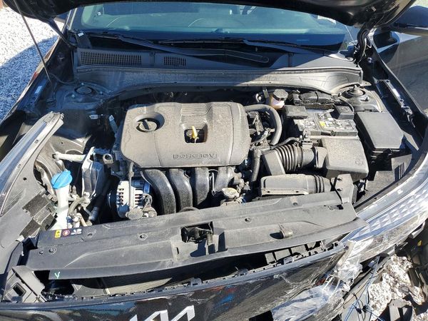 2023 KIA FORTE GT Line