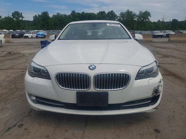 2013 BMW 528