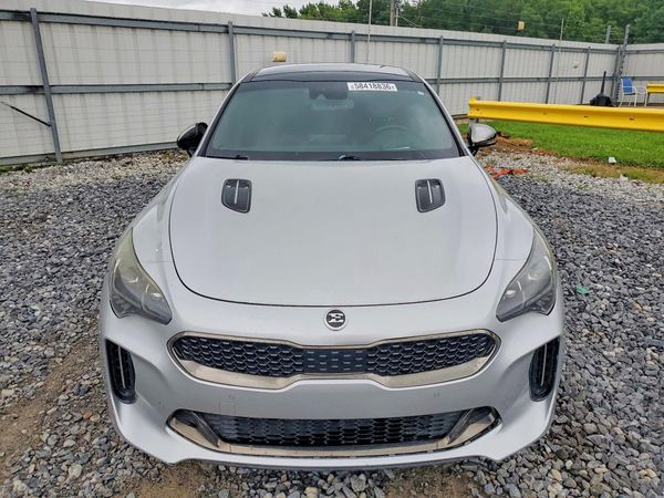 2018 KIA STINGER