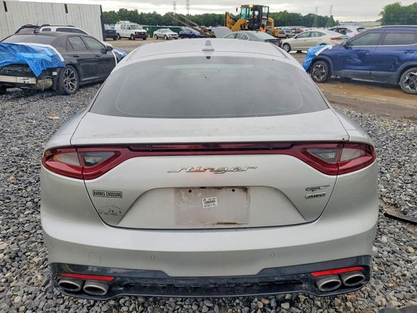 2018 KIA STINGER