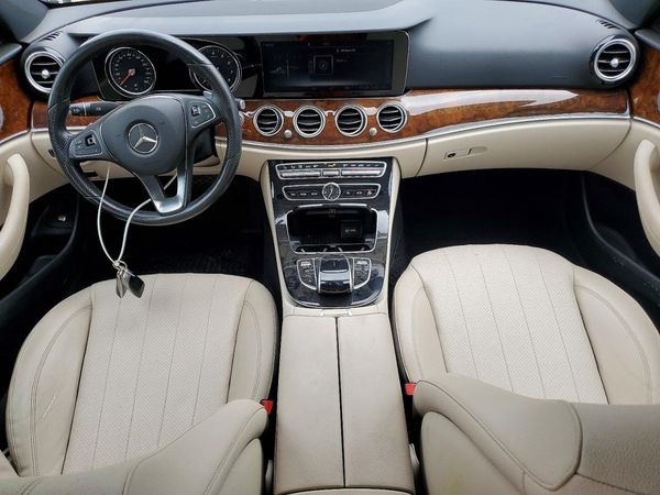 2017 MERCEDES-BENZ E