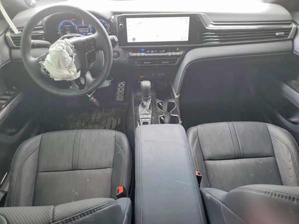 2025 TOYOTA CAMRY